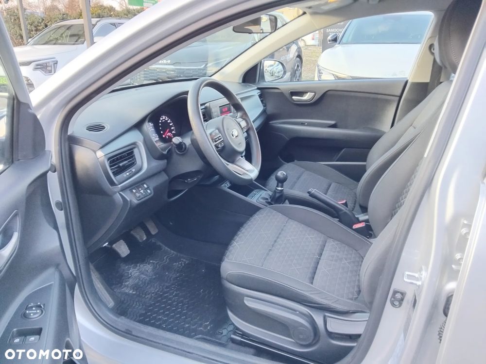 Kia Rio 1.2 M - 18