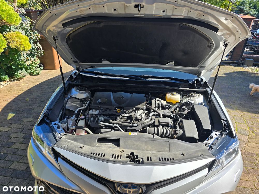 Toyota Camry 2.5 Hybrid Comfort CVT - 19