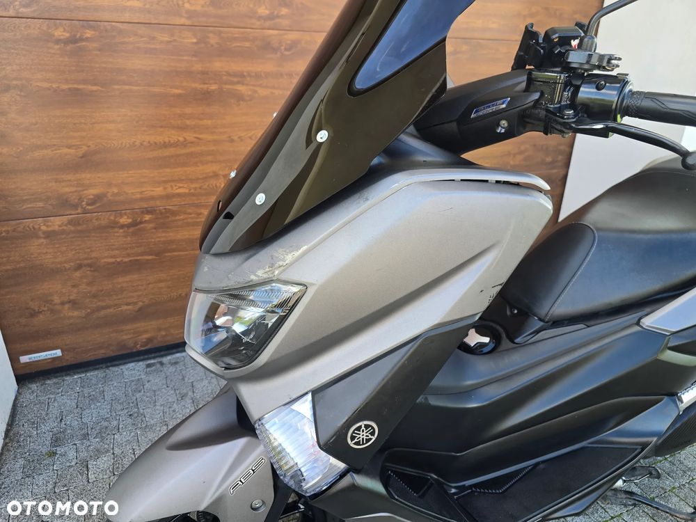 Yamaha NMAX - 21