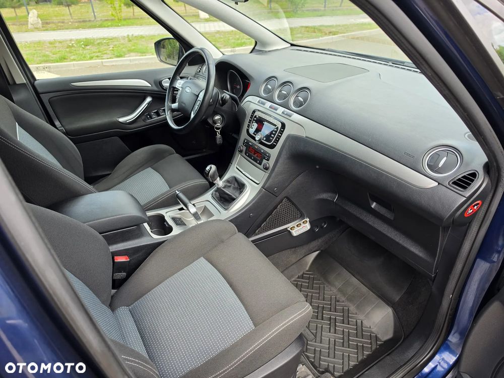 Ford S-Max 2.0 TDCi DPF Titanium - 18