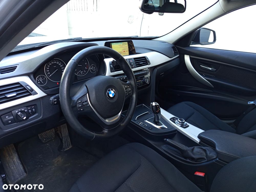 BMW Seria 3 - 15