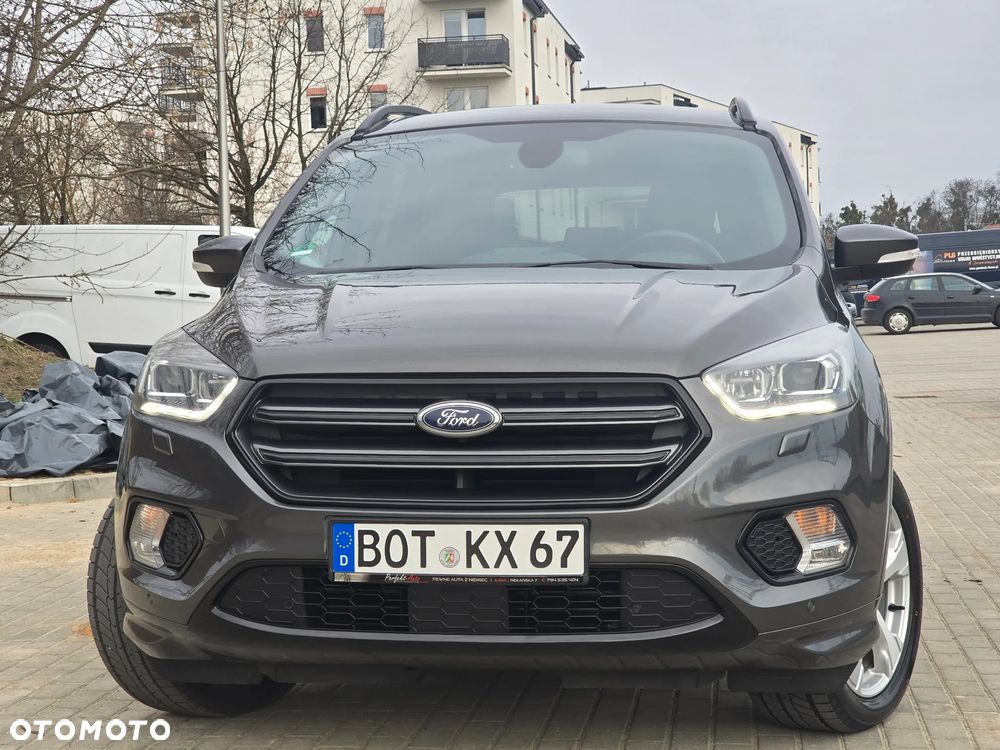 Ford Kuga 2.0 TDCi 4x4 ST-Line - 4