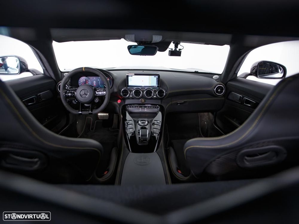Mercedes-Benz AMG GT R - 5