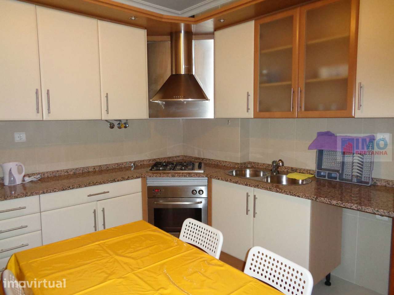 UM QUARTO DISPONÍVEL p/ Rapaz - T4 - Calçada Alta - UBI - Grande imagem: 3/8