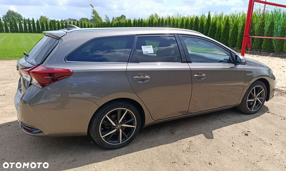 Toyota Auris - 27
