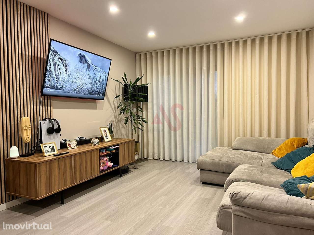 T3 com 2 suítes e terraço privado 34 m² em Águas Santas, Maia - Grande imagem: 2/29