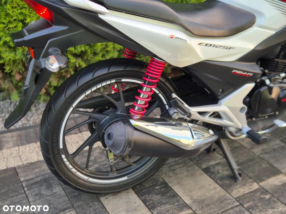 Honda CBF - 9