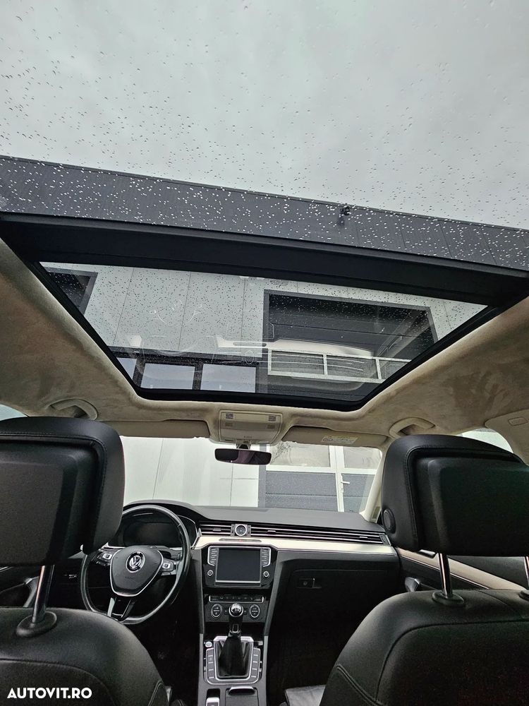 Volkswagen Passat 2.0 TDI Highline - 8