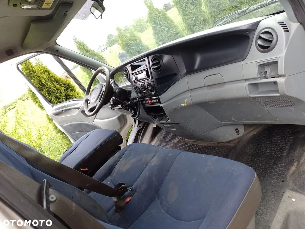 Iveco 35c18 - 9