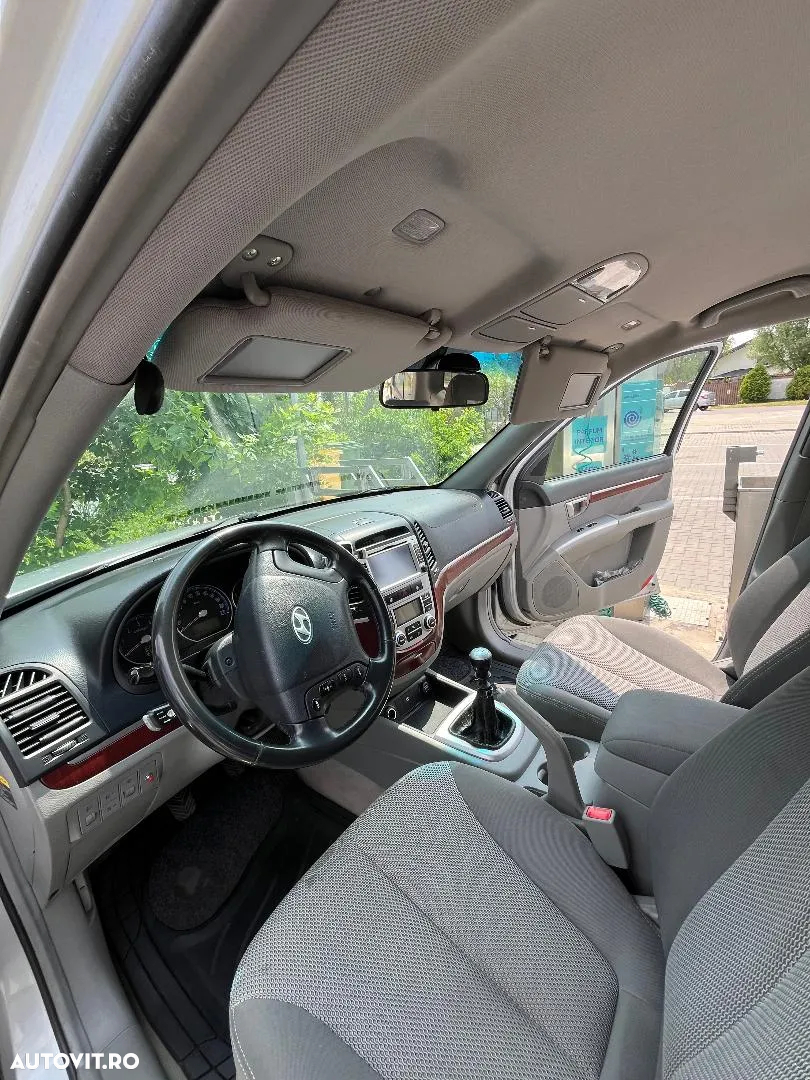 Hyundai Santa Fe - 4