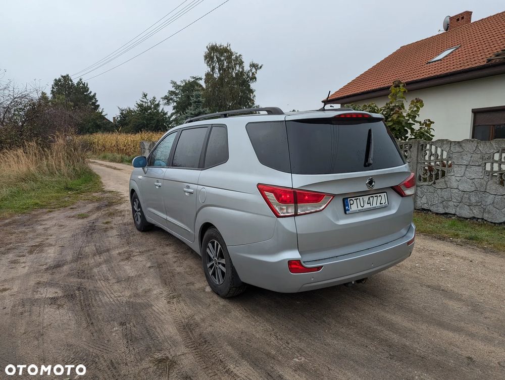 SsangYong/KGM Rodius 2.0 e-XDi200 Quartz - 7