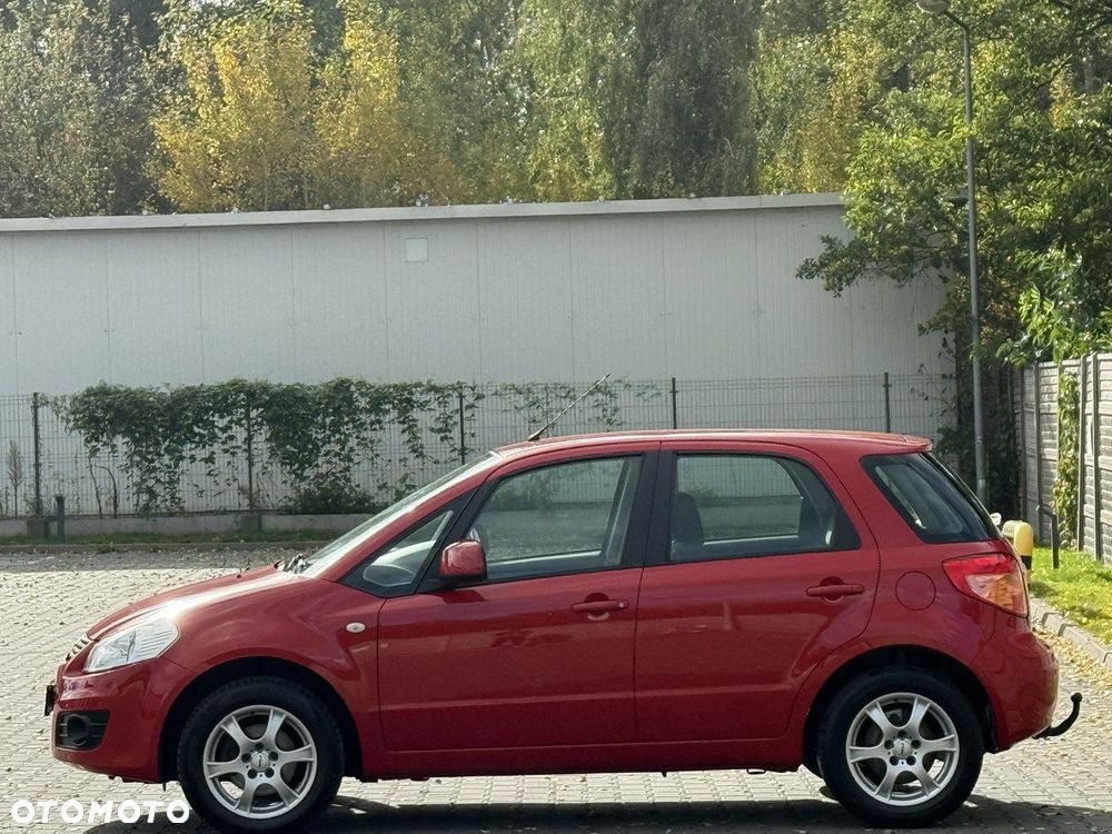 Suzuki SX4 1.6 Premium - 17