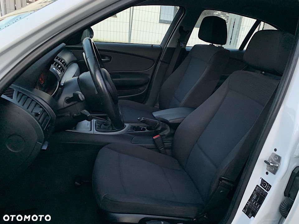 BMW Seria 1 - 26
