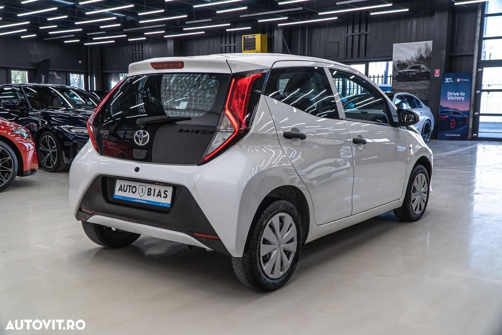 Toyota Aygo 1.0 VVY-I 5 usi X-style - 7