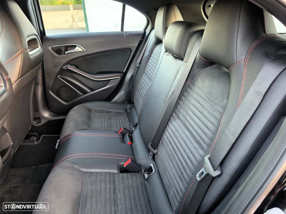 Mercedes-Benz A 180 CDI BE Edition AMG Line - 37