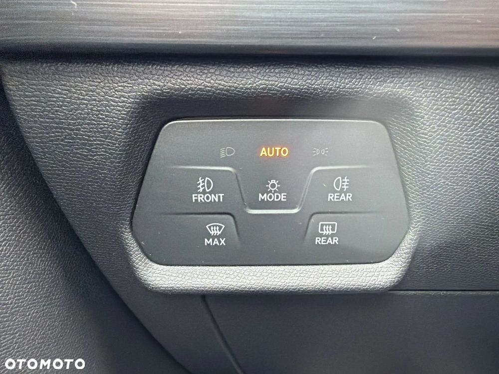 Cupra Leon ver-1-5-tsi - 23