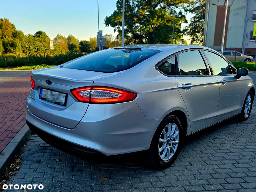 Ford Mondeo - 10