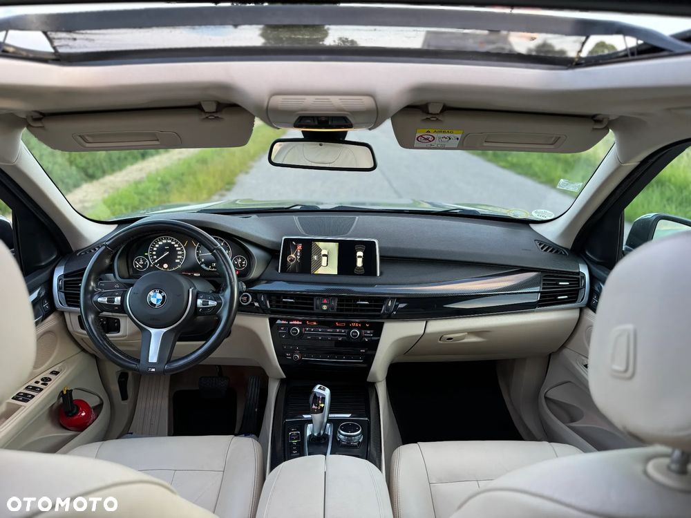 BMW X5 xDrive30d Sport-Aut - 32