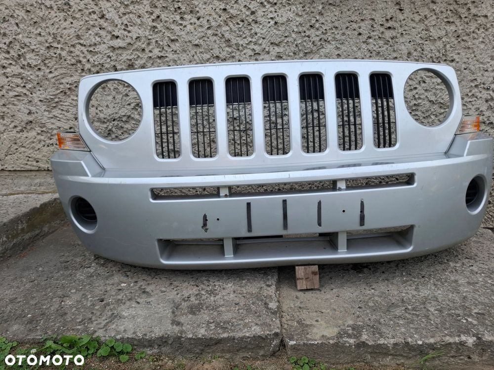 ZDERZAK PRZEDNI JEEP PATRIOT - 2