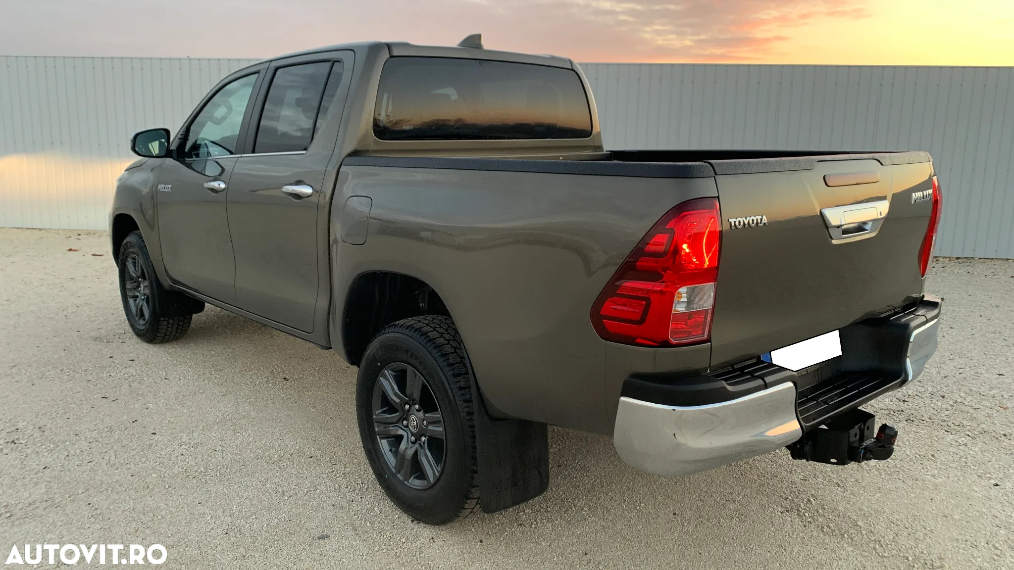 Toyota Hilux 2.4D 150CP 4x4 Double Cab AT Style - 8