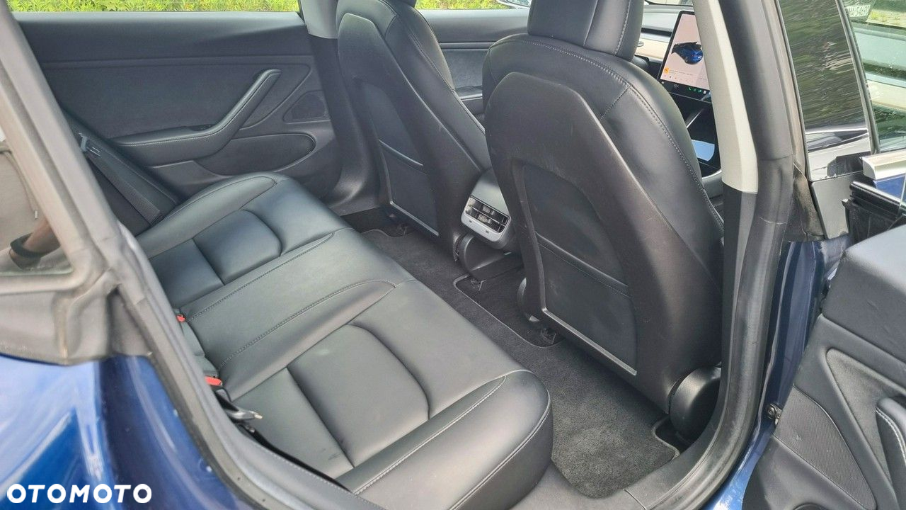 Tesla Model 3 Langstreckenbatterie Allradantrieb Dual Motor - 16