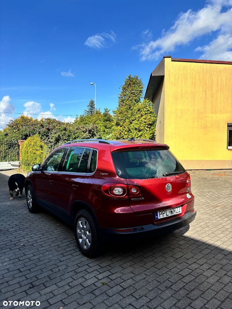 Volkswagen Tiguan - 3