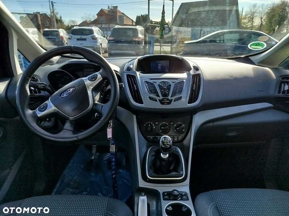 Ford C-MAX - 11