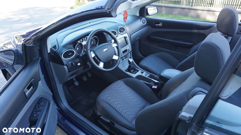 Ford Focus 1.6 Ti-VCT Style - 11