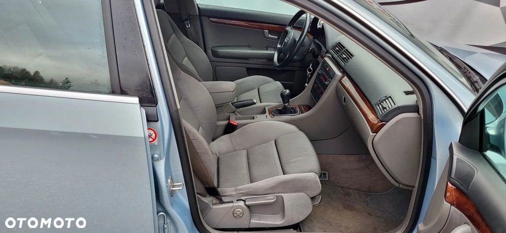 Audi A4 Avant 1.8 T - 17