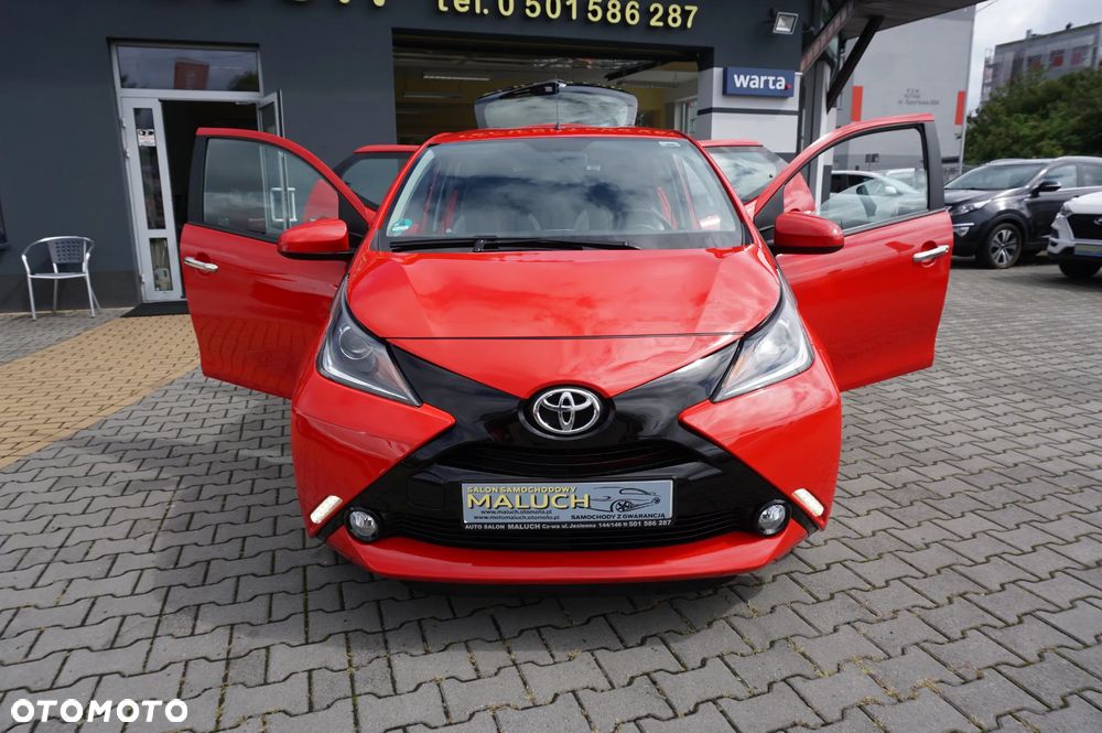 Toyota Aygo x-play Edition-S - 16