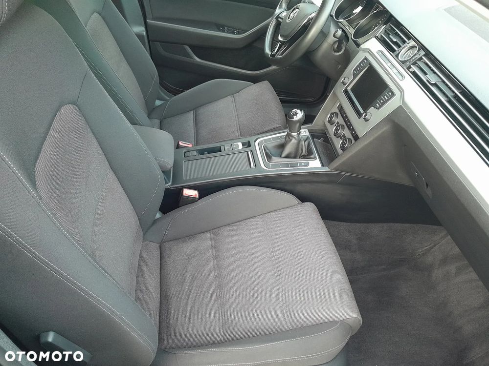 Volkswagen Passat 1.4 TSI BMT ACT Comfortline - 13