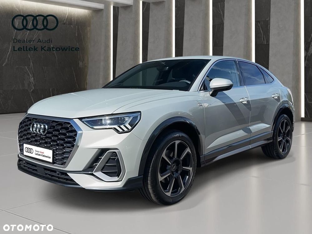 Audi Q3 Sportback - 4