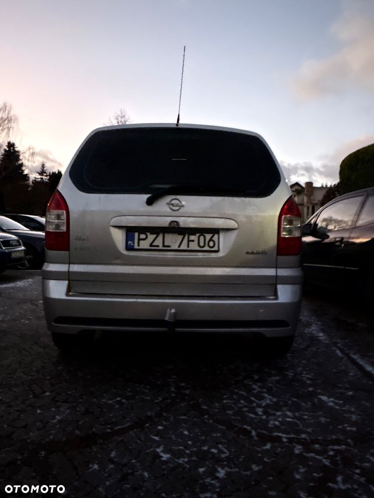 Opel Zafira 2.2 DTI Edition - 7