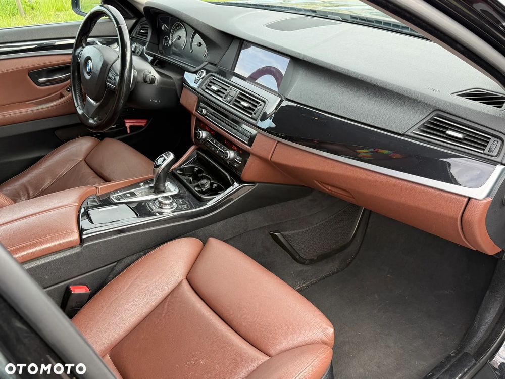 BMW Seria 5 535d - 12