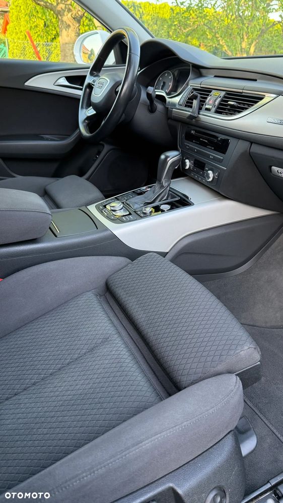 Audi A6 Avant 2.0 TDI quattro S tronic - 19
