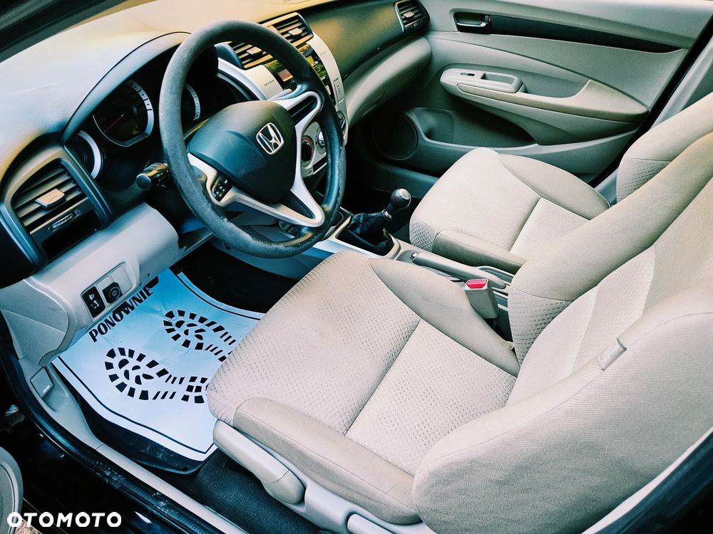 Honda City - 12