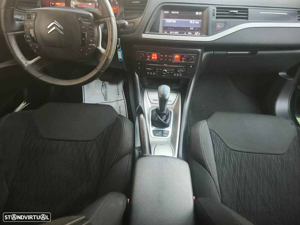 Citroën C5 Tourer 1.6 e-HDi Séduction Air.CMP6 - 18