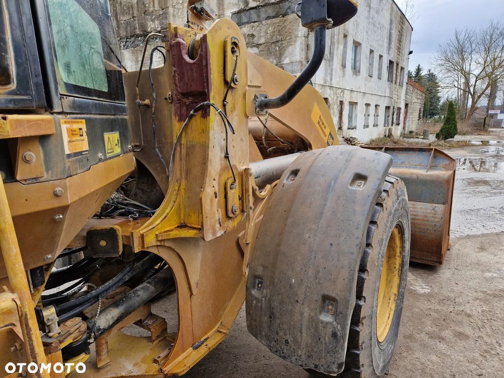 Caterpillar 928h - 28