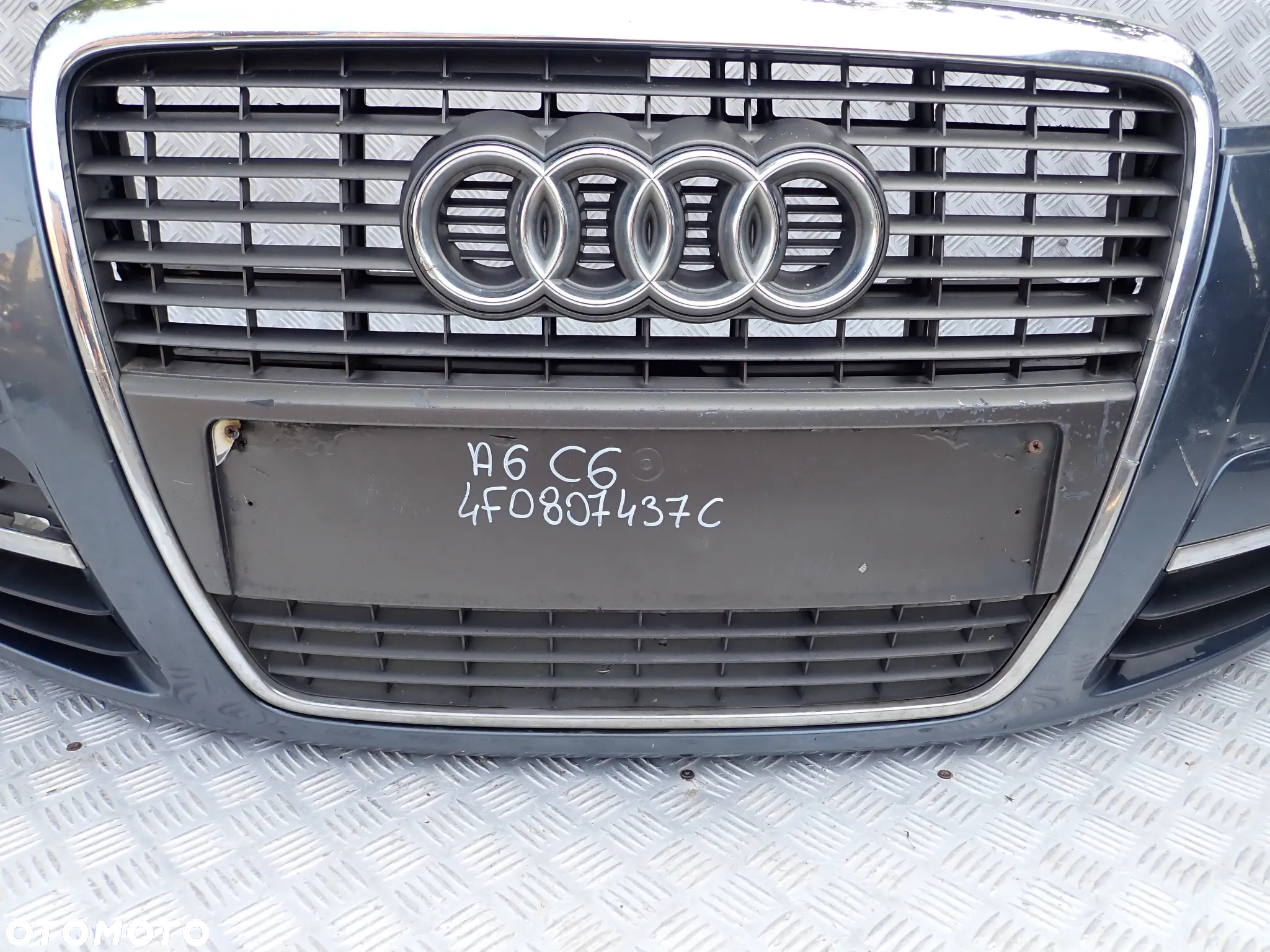 ZDERZAK PRZÓD AUDI A6 C6  4F0807437C - 2