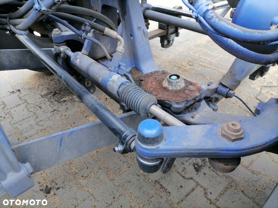 Siłownik roboczy osi skrętnej Actros MP4 Antos