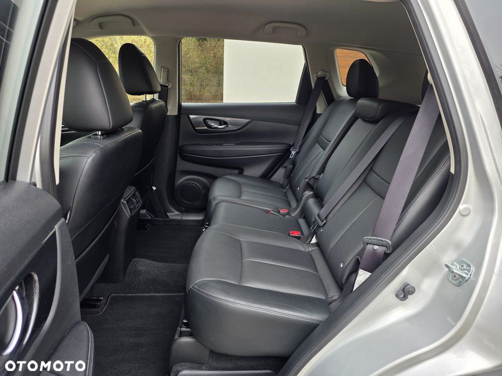 Nissan X-Trail 1.6 DIG-T Tekna - 9