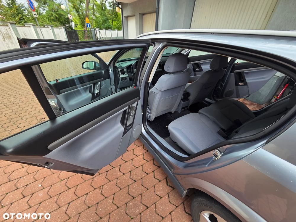 Opel Signum 1.8 - 12