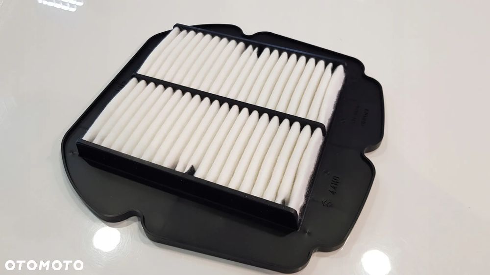 Filtr powietrza SUZUKI Gladius SFV650 K9-L5