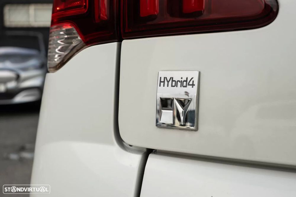 Peugeot 3008 2.0 HDi Hybrid4 - 10