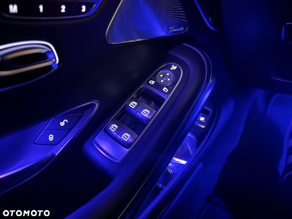 Mercedes-Benz Klasa S 500 4-Matic 7G-TRONIC - 35