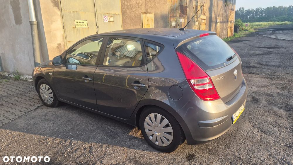 Hyundai i30 - 24