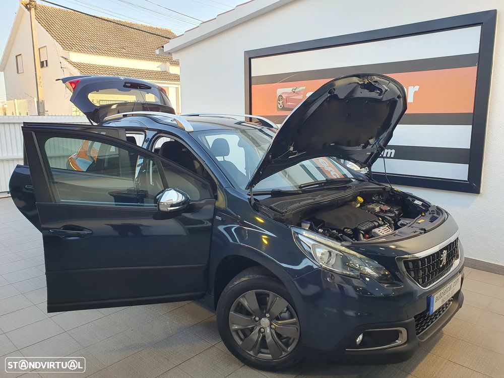 Peugeot 2008 1.2 PureTech Style EAT6 - 16