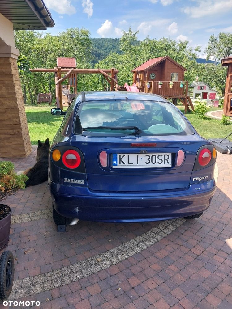 Renault Megane - 5