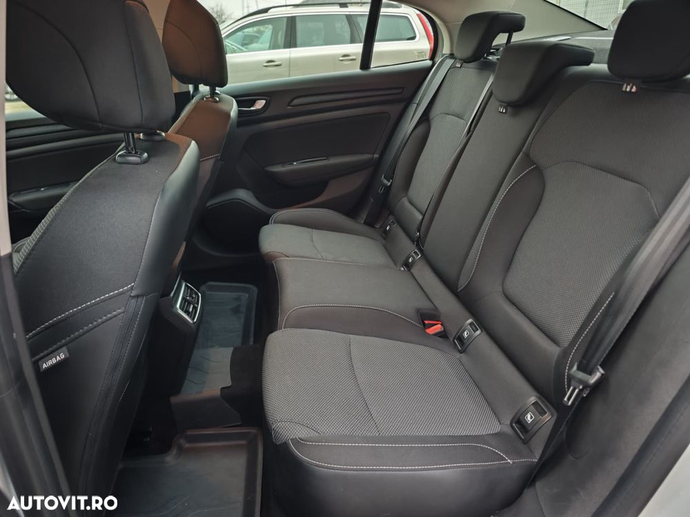 Renault Megane BLUE dCi 115 INTENS - 27