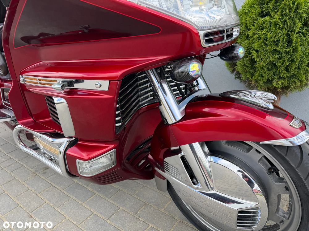 Honda GL - 9